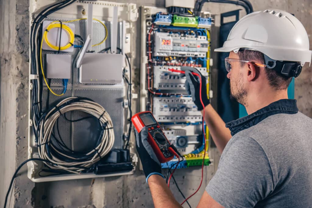 electrical services in Saudi Arabia